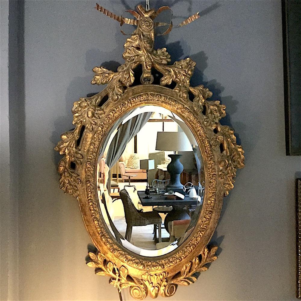 specchio barocco dorato
