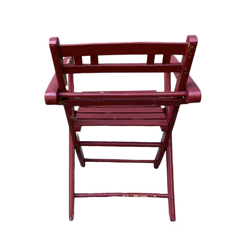 sedia rossa vintage pieghevole 2